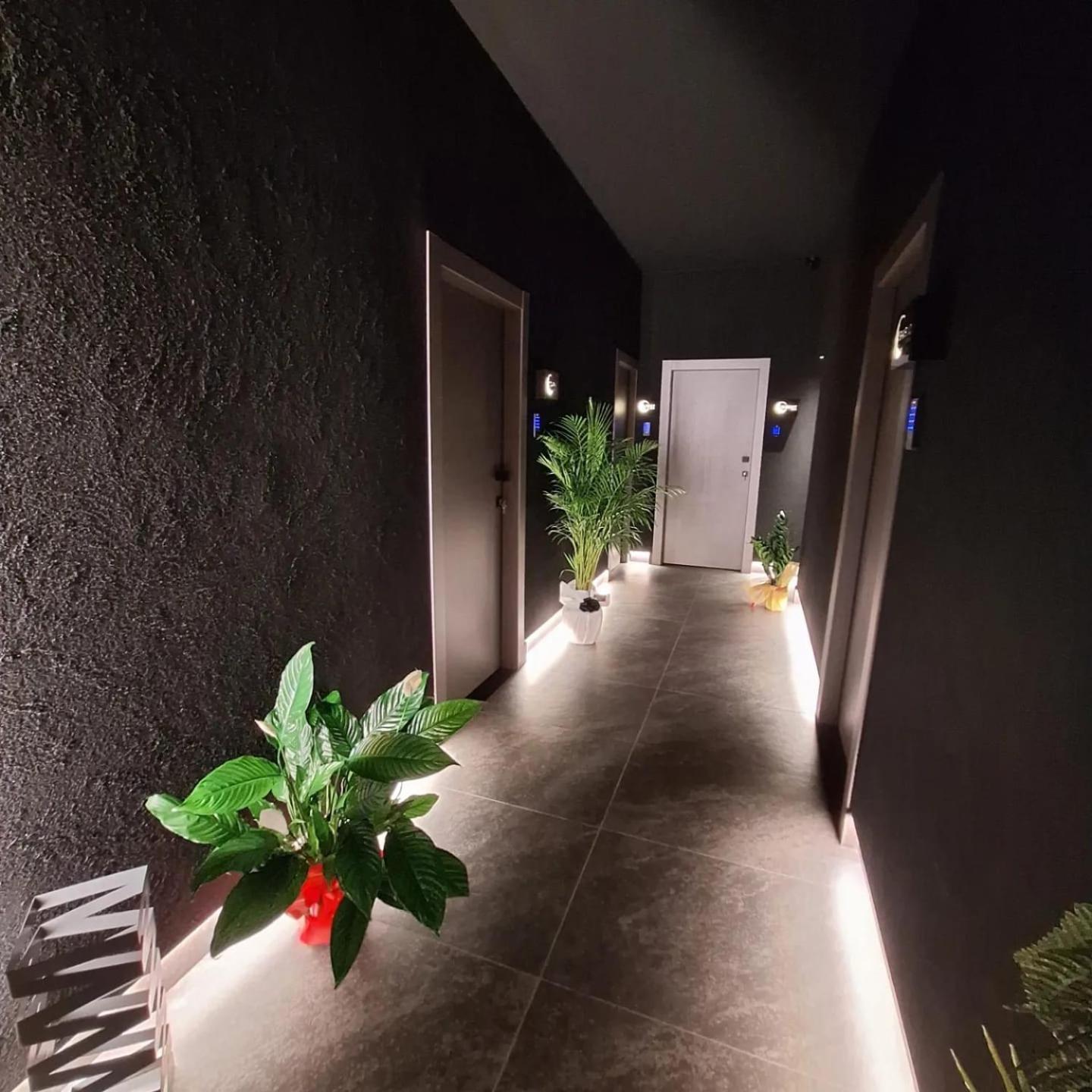Dark & Light Rooms & Luxury Suites Катанія Екстер'єр фото